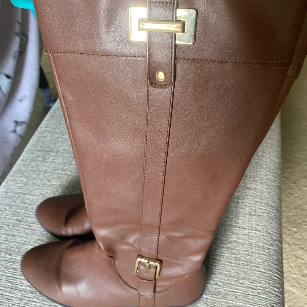 Fall boots - Picture 3 of 3